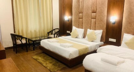 Hotel Vasudeva Inn Room Type - Triple bed rooms