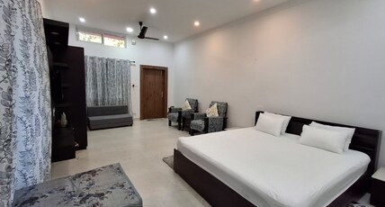 EJAAR HOMESTAY Room Type - Bedroom 2 (AC@300/Day)