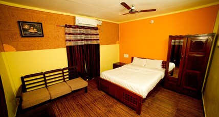 Thonse Par Resort Room Type - AC Deluxe Room