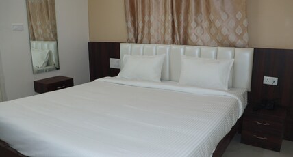 IDEAL RESIDENCY Room Type - Deluxe Non Ac Room