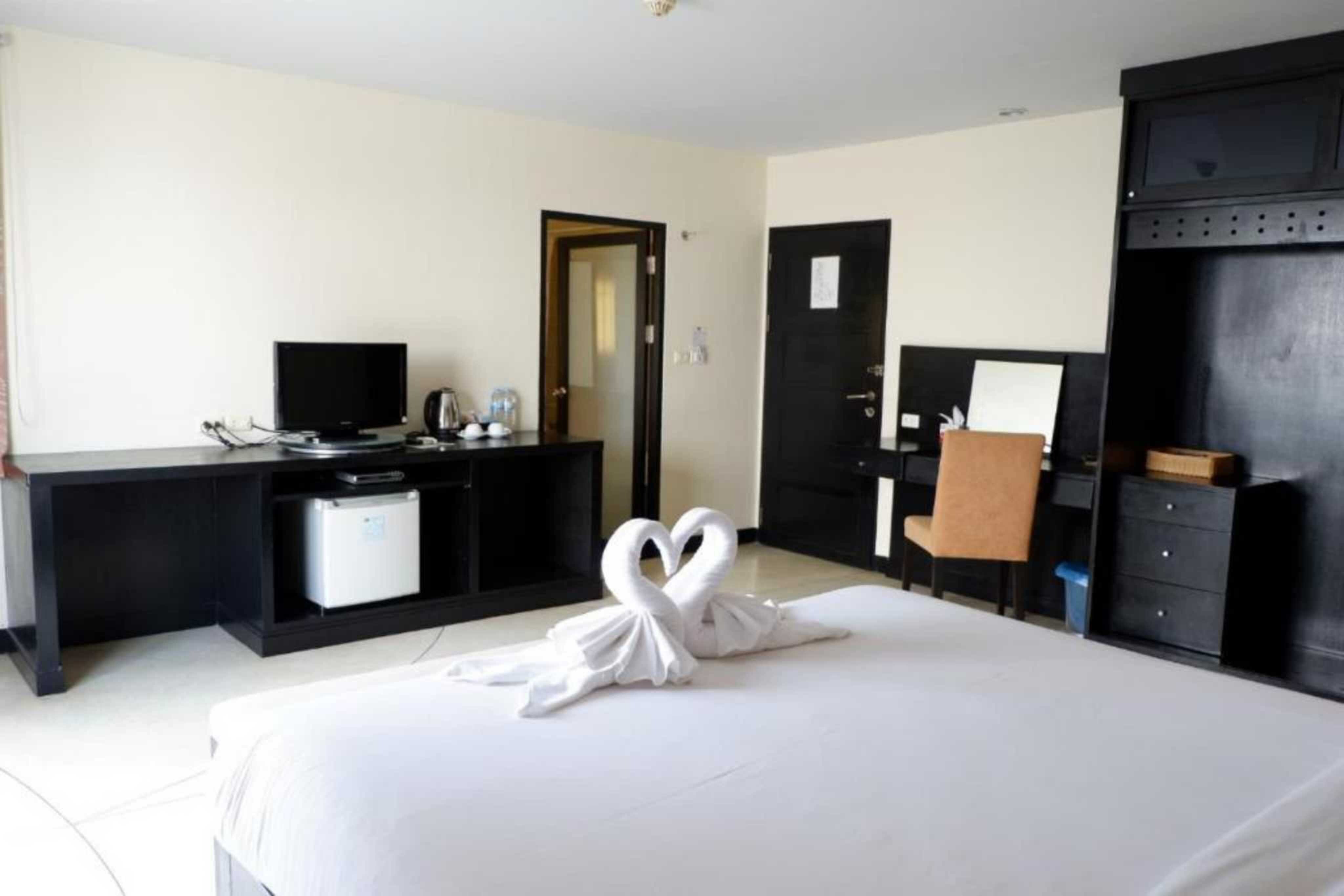 Amarin Samui Hotel - Tap to explore photos