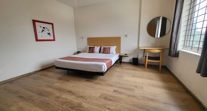 ASTRA HOTELS and SUITES Sarjapura Road Room Type - Standard ROOM ASTRA HOTELS and SUITES Sarjapura Road Room Type - Standard ROOM