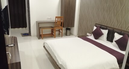 The Pacific Hotel Room Type - Executive Double Room