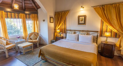 Seclude Ramgarh, Taradale - Heritage Villa   Room Type - Parakeet