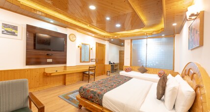 Snow Peak Retreat & Cottages (Centrally Heated- Hill View) Room Type - Luxury Room - Air Conditioned-Centrally Heated | Balcony Snow Peak Retreat & Cottages (Centrally Heated- Hill View) Room Type - Luxury Room - Air Conditioned-Centrally Heated | Balcony