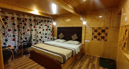 Hotel Indian Palace Room Type - Deluxe Double