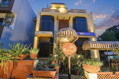 FabHotel Siris 18 - Aravali Biodiversity Park