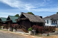 Capital O 91227 Chalet D'bendang Mak Teh
