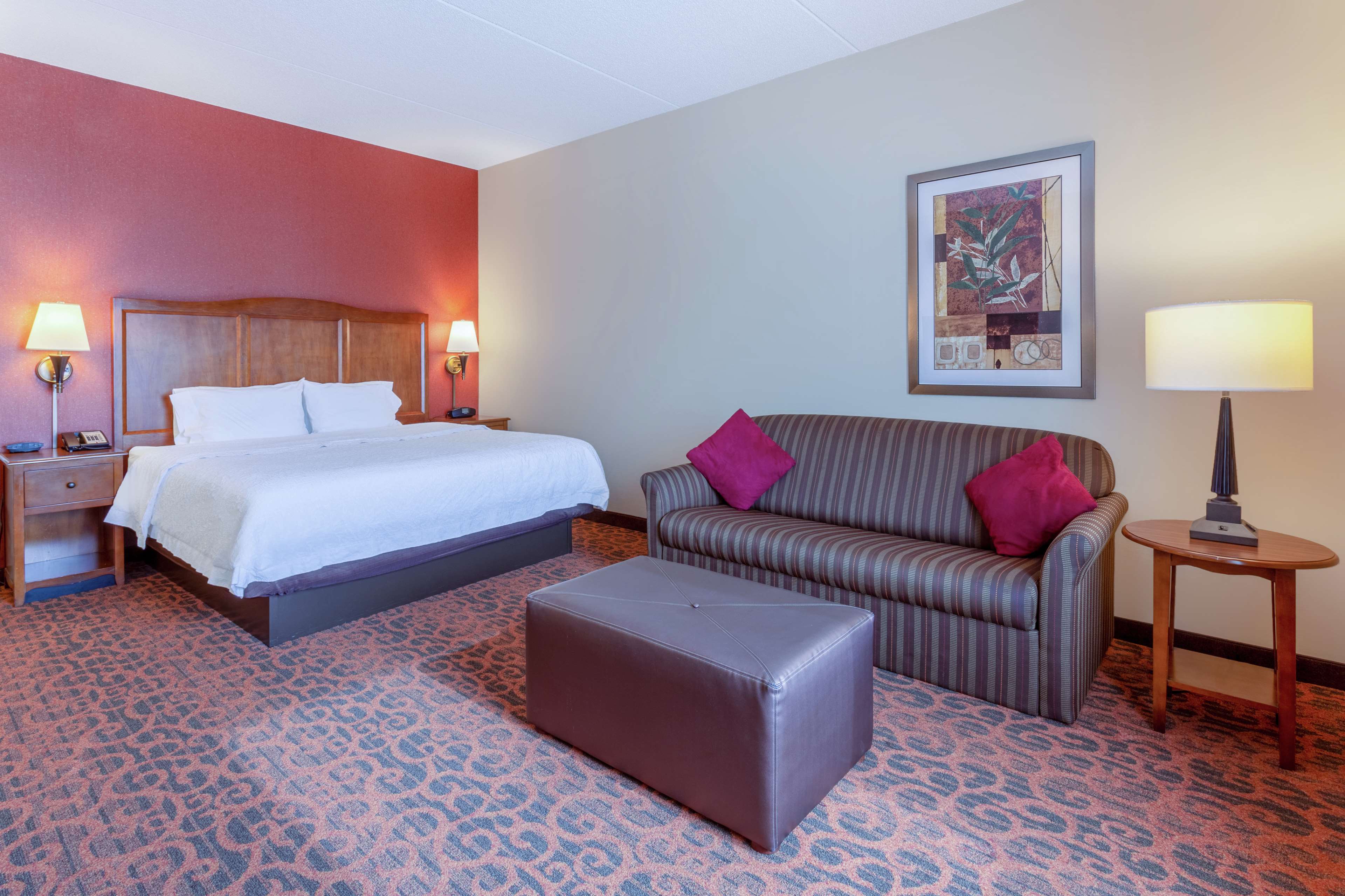 Hampton Inn by Hilton Baltimore/Owings Mills - Tap to explore photos