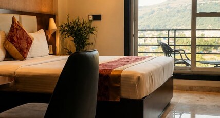 Hotel The Grand Chittor Room Type - River and Fort View Room