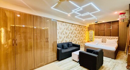 Modern Cozy Retreat at Siddha Xanadu Room Type - Modern Cozy Retreat at Siddha Xanadu