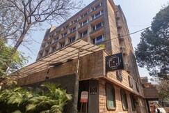 Hotel Midtown Pritam