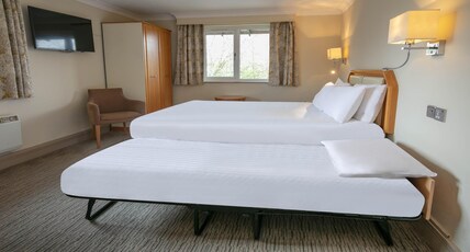 Best Western Chilworth Manor Hotel Room Type - 1 Double Bed, Non-Smoking, Family Room