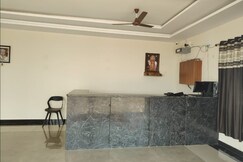 Aishwarya lodging and boarding