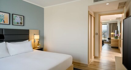 Hilton Garden Inn Budapest City Centre Room Type - KING ONE BEDROOM SUITE