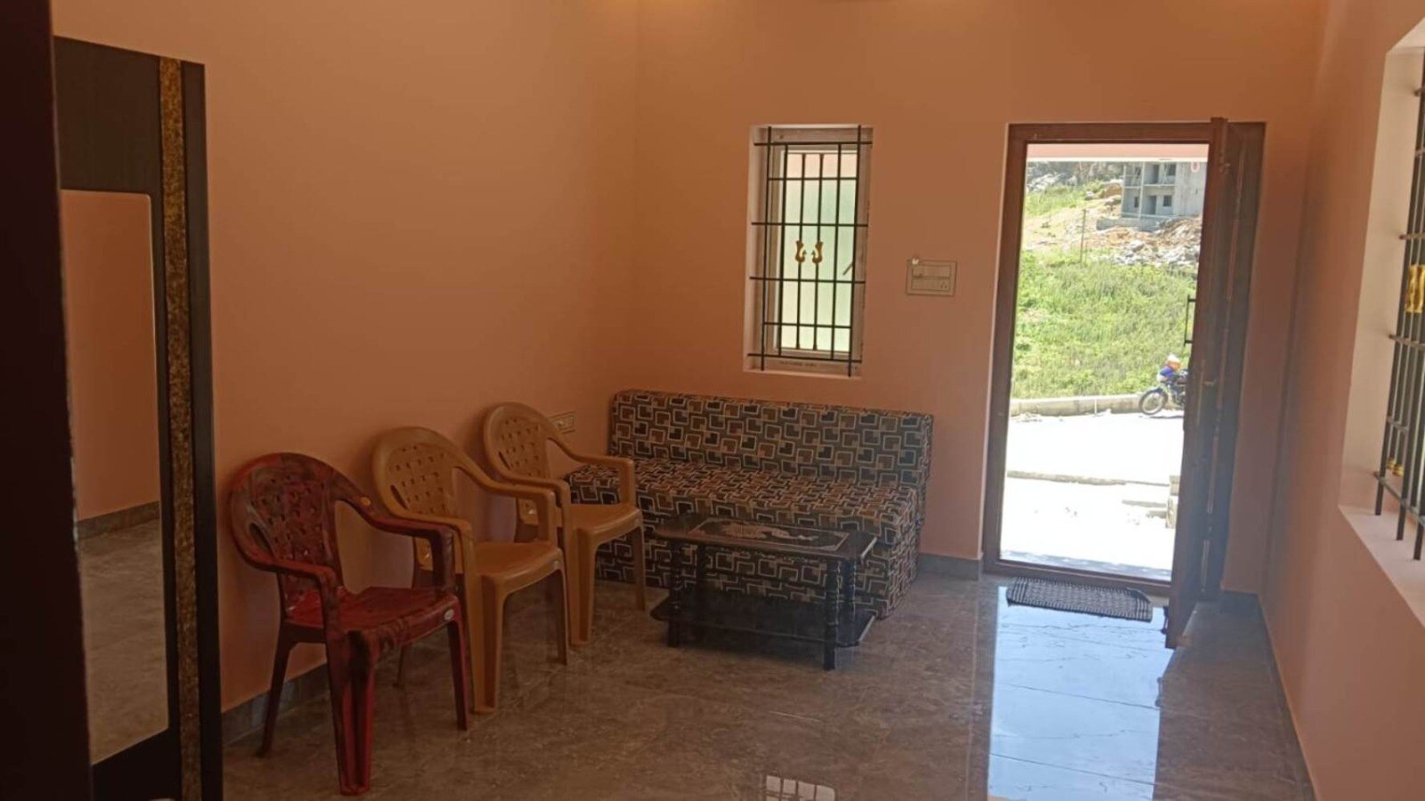MCS Garden Yercaud - Tap to explore photos
