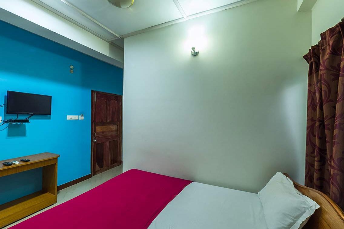 TANGO WAVES - Tap to explore photos