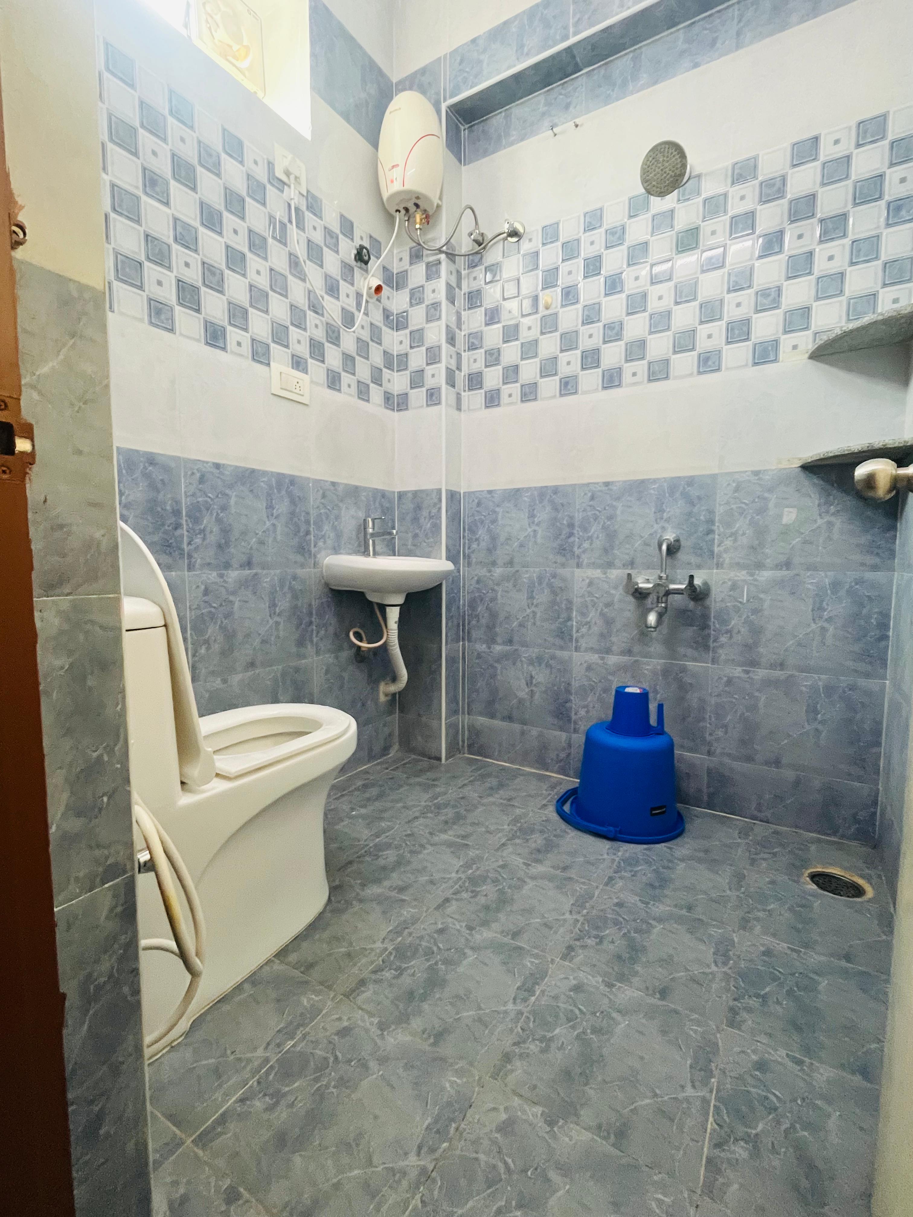 VARAHA HOME STAY - Tap to explore photos