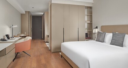 Oakwood Makati Avenue Room Type - Studio Premier