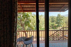 Jugnu @ Wildflower Farmstay Koshimbale Maharashtra