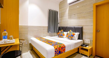 FabHotel Sarah Inn - Nr Kasheli Metro Station Room Type - Deluxe Room