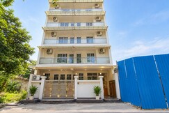 Hotel Trident