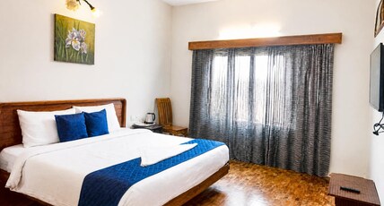 Brookevalley Palace Homestay Room Type - Deluxe Rooms