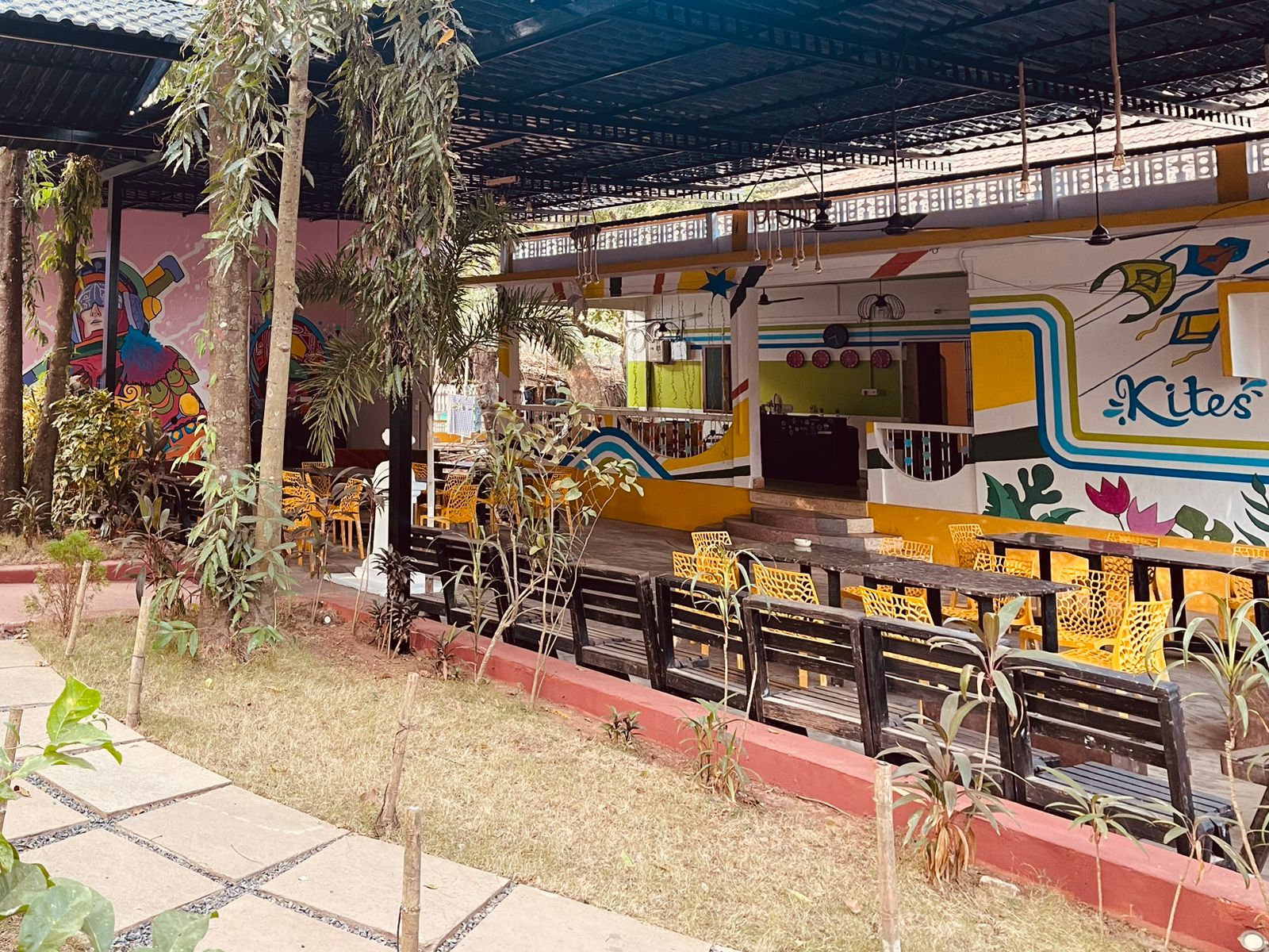 Kites Hostel and Rooms - Tap to explore photos