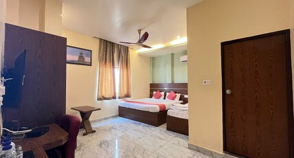 SHUKHAD STAY Room Type - Sabri Family Triple Room