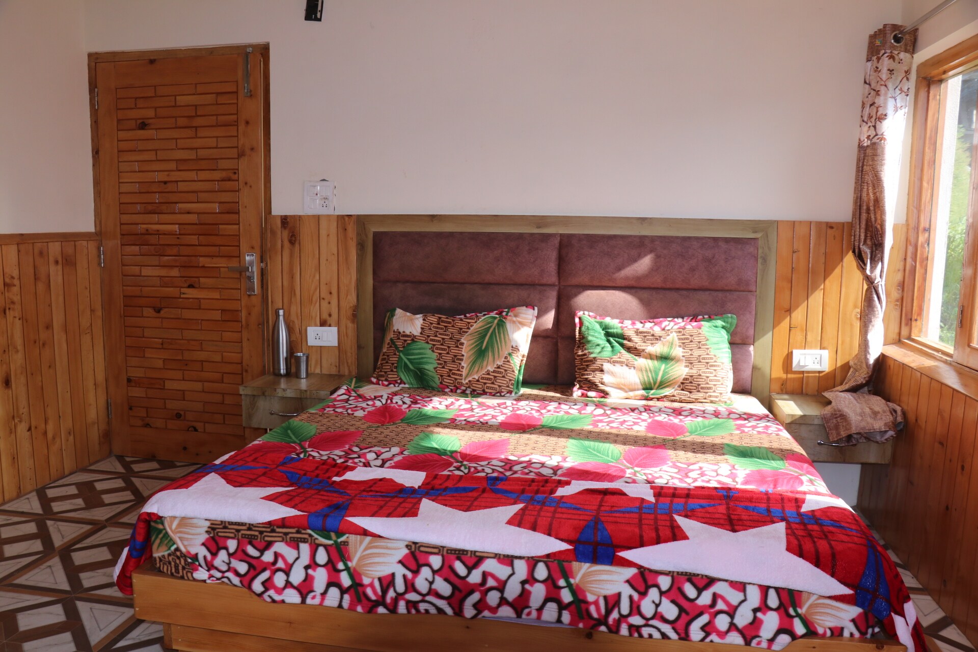 Wood Valley Homestay - Tap to explore photos