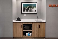 Rooms of ${hotel_name}