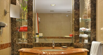 Vivanta Vadodara  Room Type - Vivanta Suite with Terrace Garden