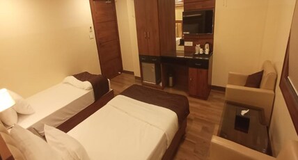 GOLDEN ORBIT Room Type - Executive Room