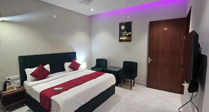 Hotel K9 Regency Room Type - Super Deluxe Room