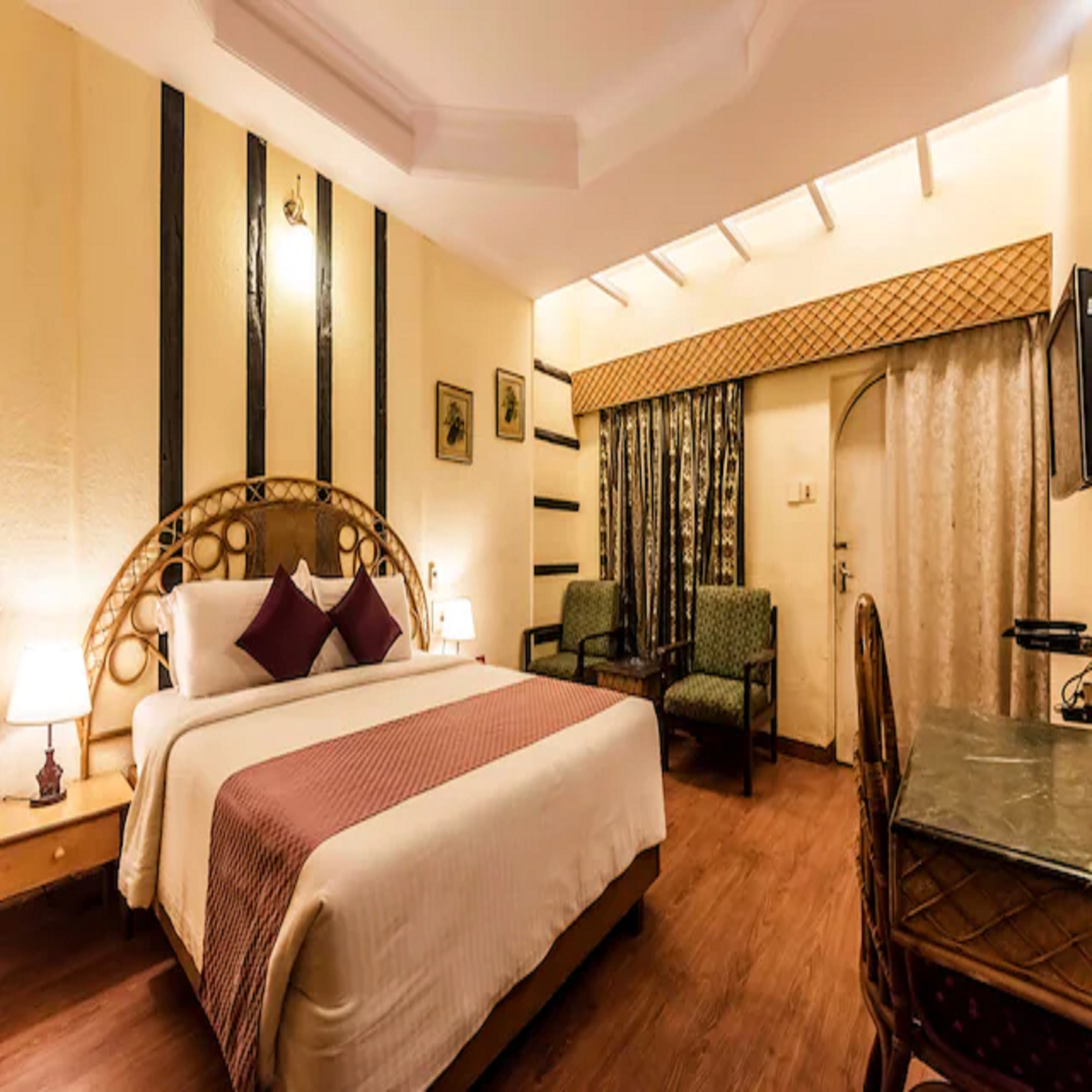 Juhu Hotel  - Tap to explore photos