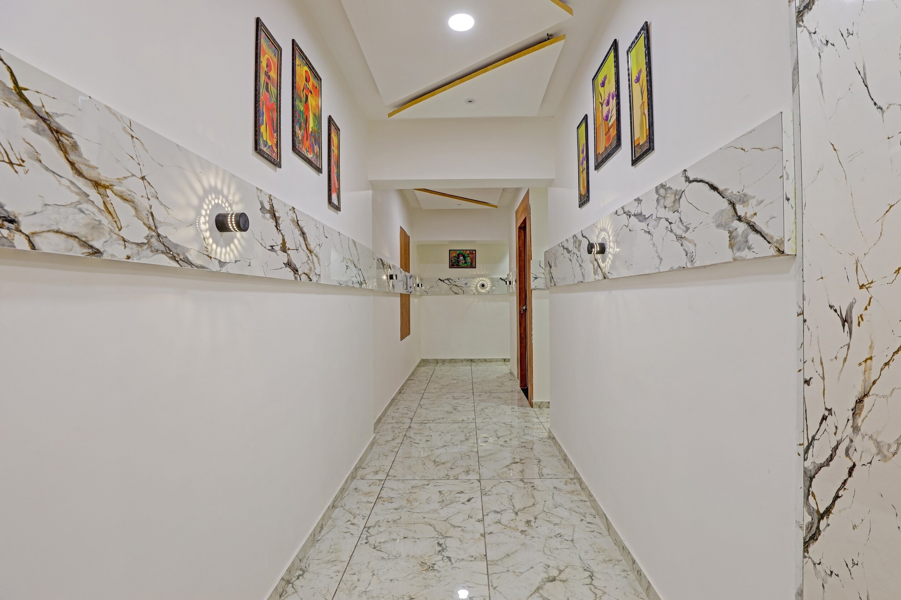 OYO Hotel O Reet Villa - Tap to explore photos