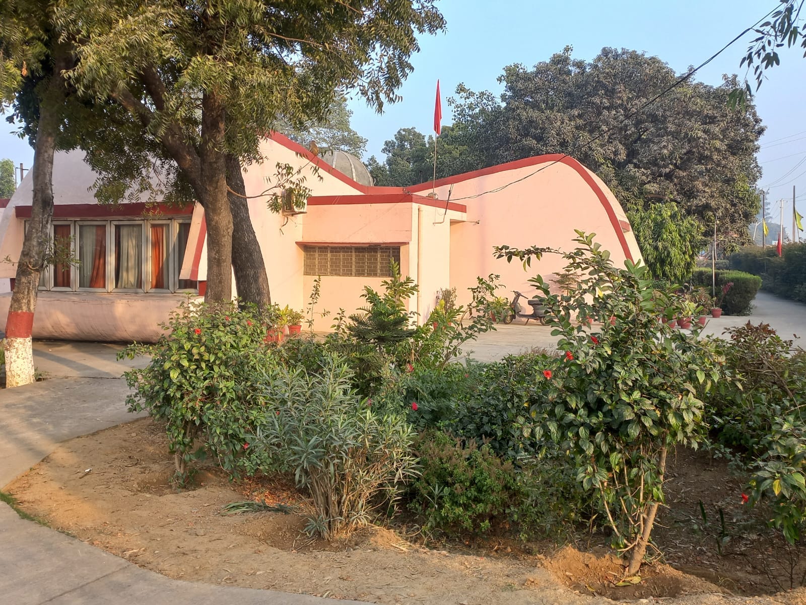 RAHI TOURIST BUNGALOW GARHMUKTESHWAR - Tap to explore photos