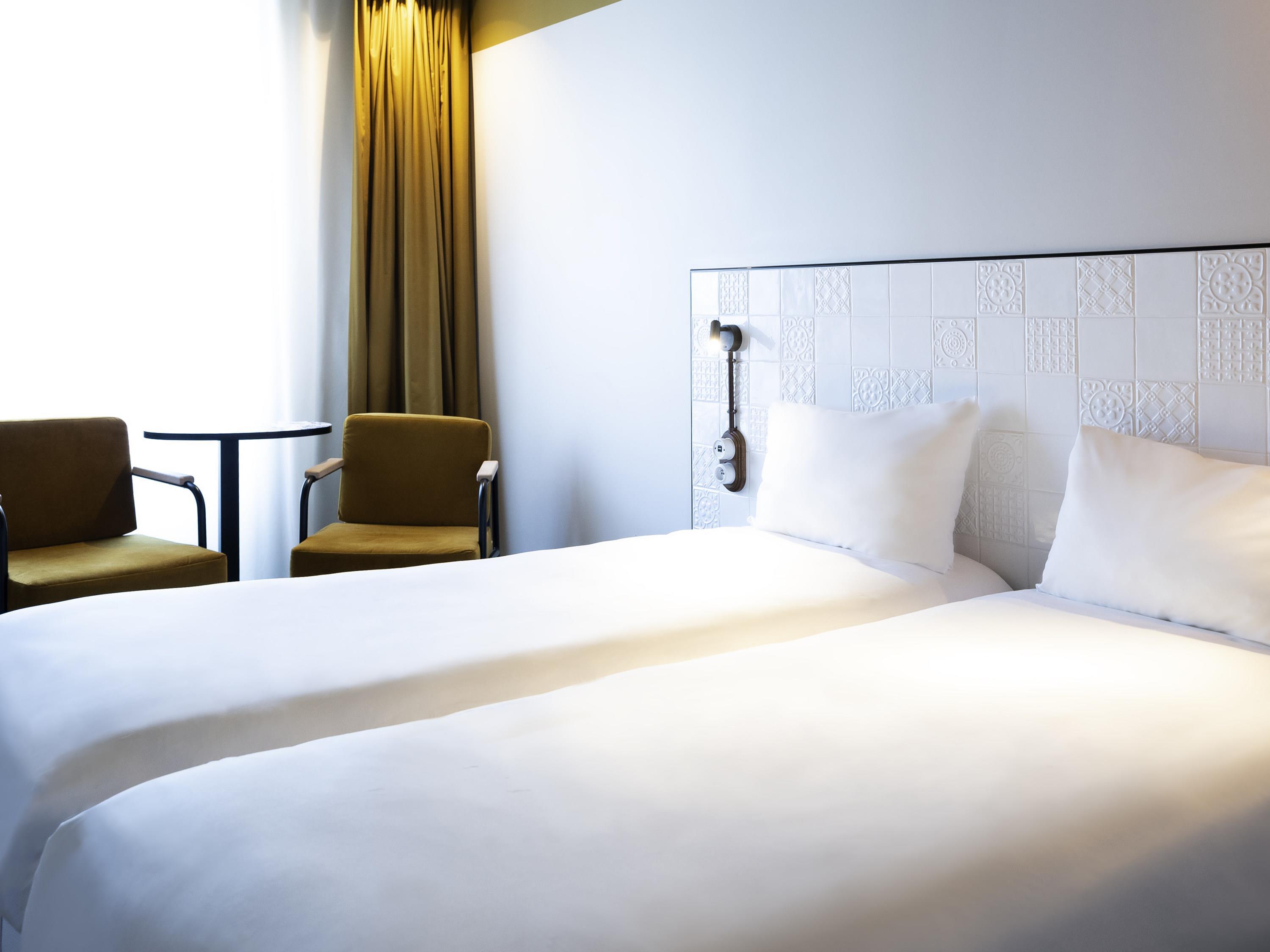 ibis Styles Paris Gare de Lyon TGV - Tap to explore photos