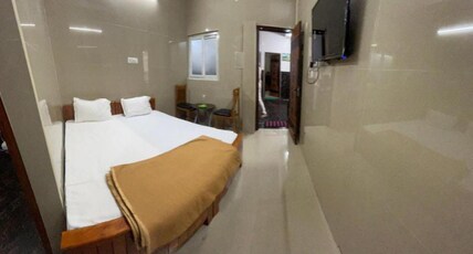 Mahilagam Room Type - Double Room Non AC