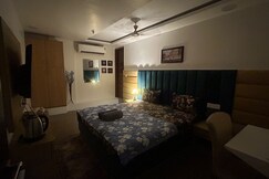 Kalm Stay in South Delhi