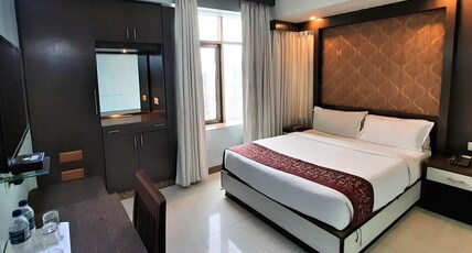 Geetanjali Regency Room Type - Deluxe