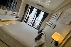 Rooms of The Warm Canvas in Omaxe Hazratganj Lucknow