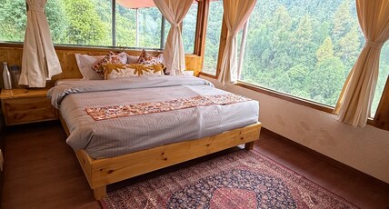 The Hermit's Getaway Room Type - Mountain view room