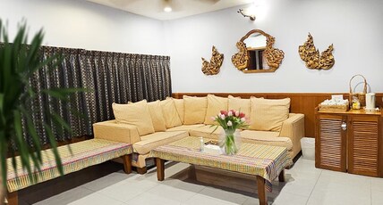 Birds and Bees Resort Pattaya Room Type - Big Bee Family Suite