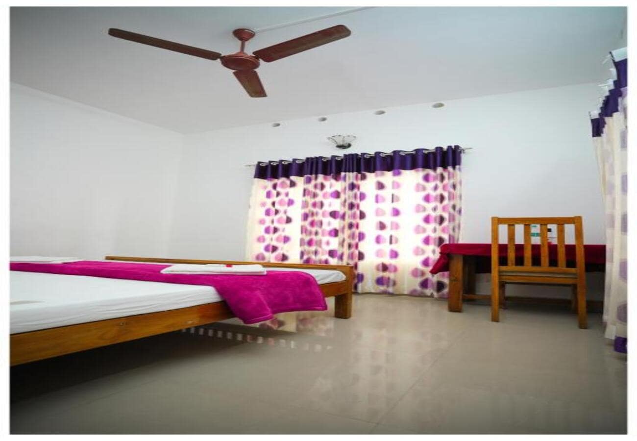 Mango Hills Homestay - Tap to explore photos