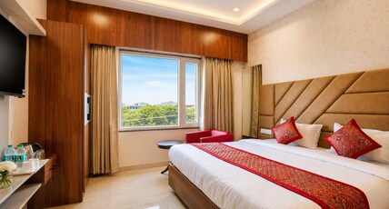 HOTEL PRIDE & RESTAURANT Room Type - Premium Suite