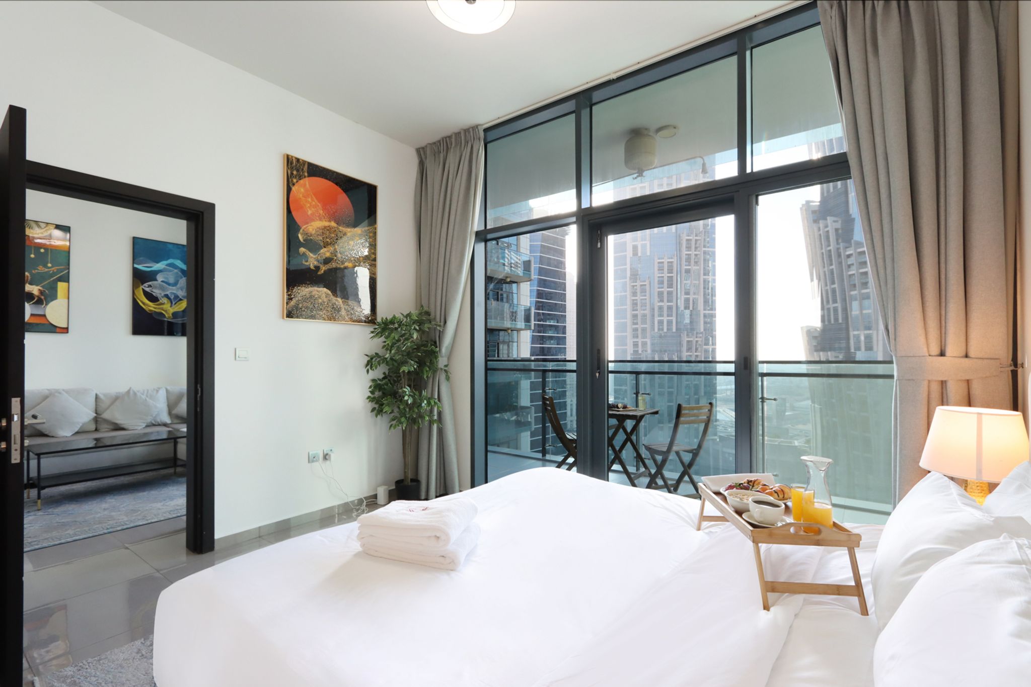 ELIVAAS Curated Bright 1 BR Suite In Merano Tower - Tap to explore photos