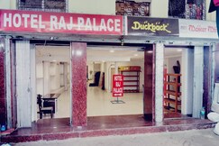 Hotel Raj Palace