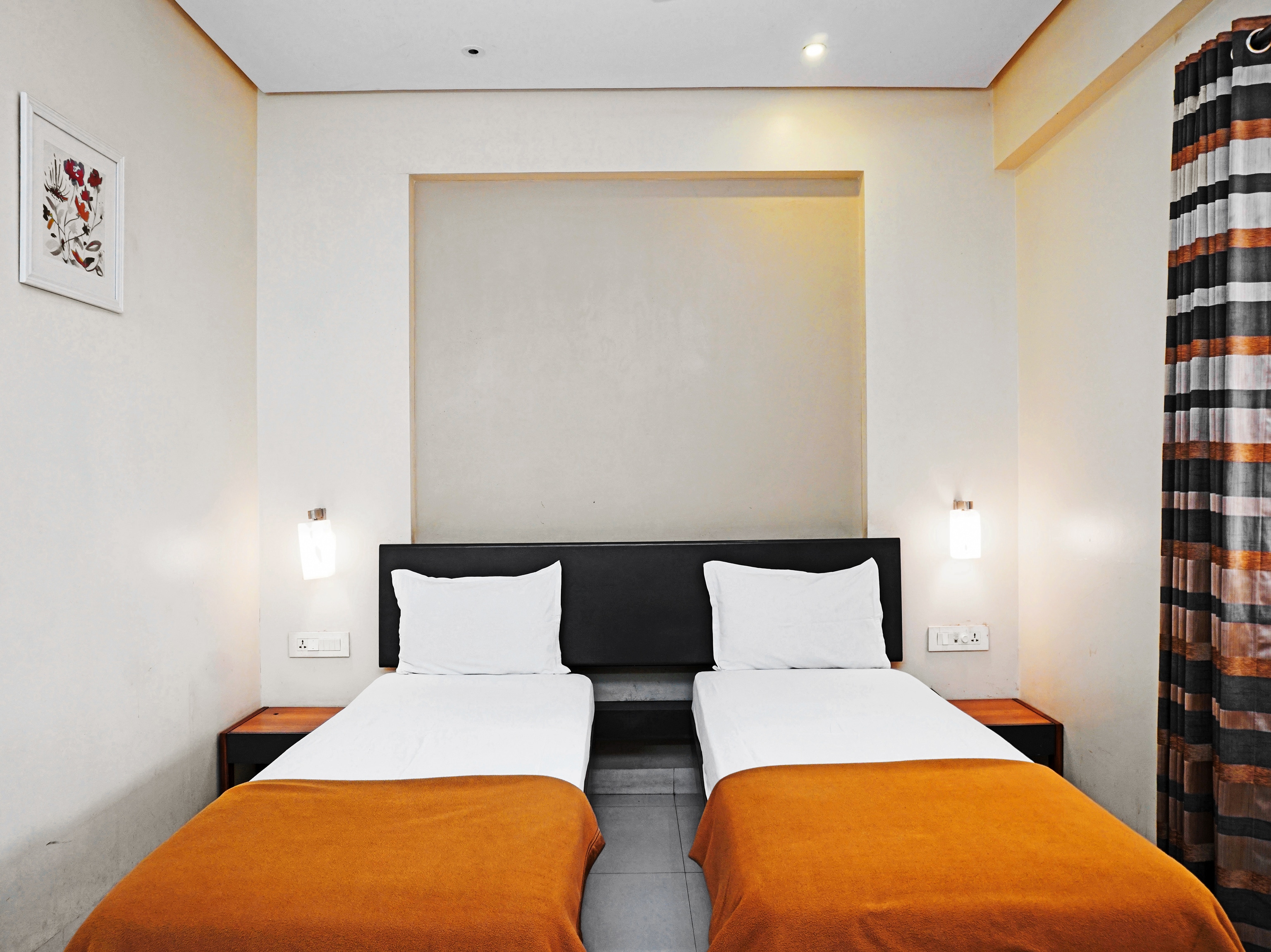 Hotel Tiranga Residency - Tap to explore photos