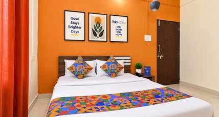 FabHotel The G Stay Room Type - Deluxe Room
